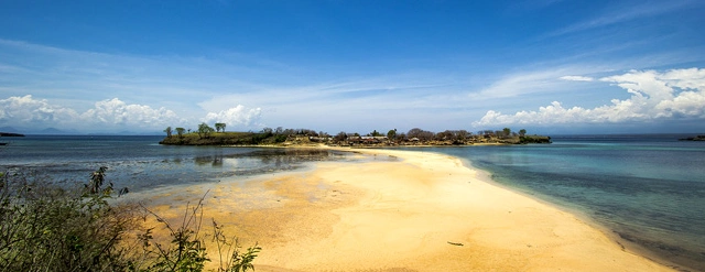 Keindahan Gili Sunut Lombok