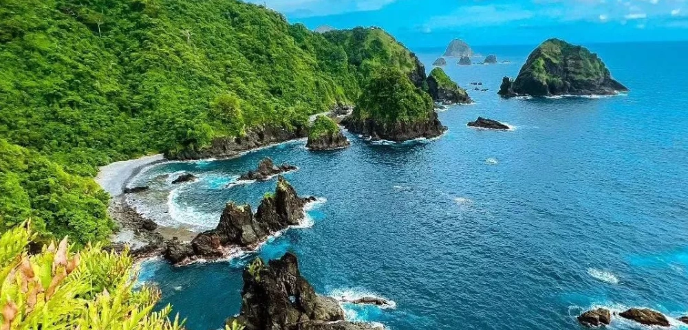 Pantai Piling di Pulau Lombok